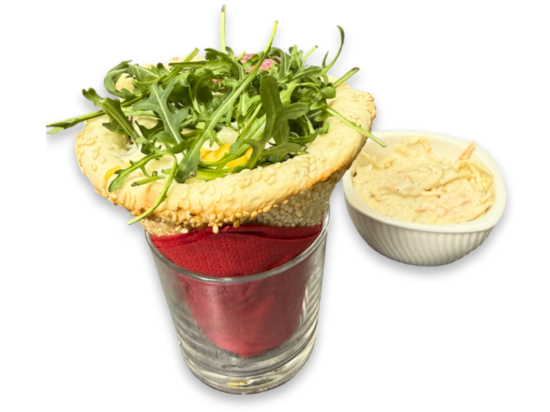 21. Cheddar tölcsér